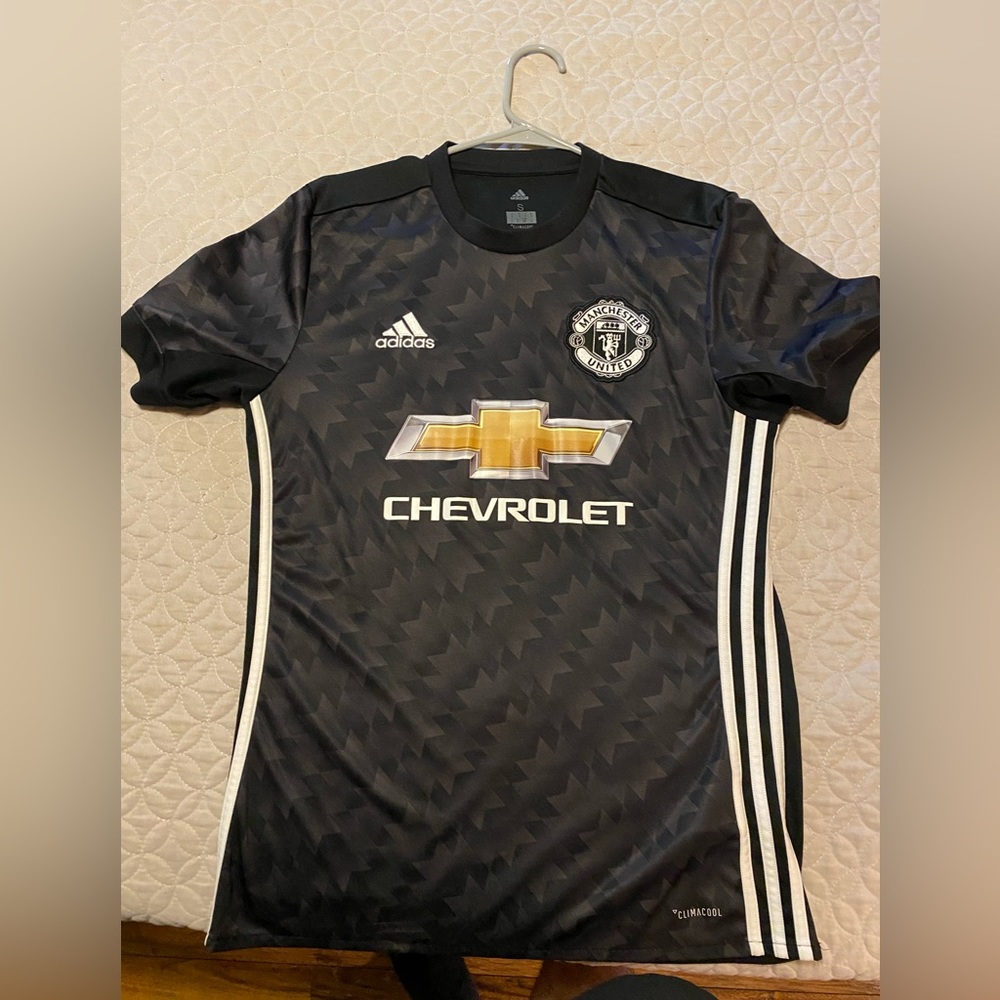 Adidas Manchester United Jersey